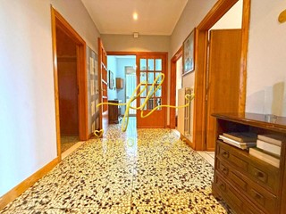 Appartamento in Vendita a Cecina, 260'000&euro;, 117 m², con Box