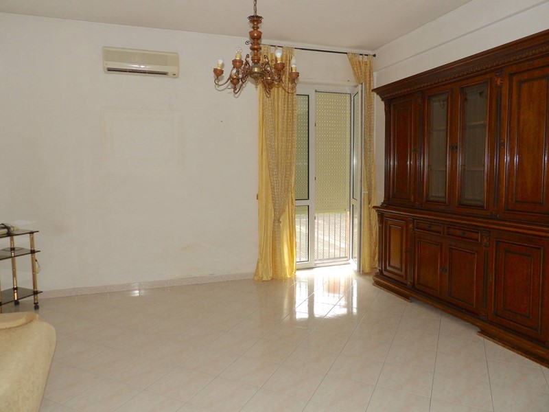 Trilocale in Vendita a Terni, 79'000&euro;, 92 m²