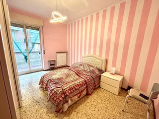 Quadrilocale in Vendita a Alessandria, 95'000&euro;, 90 m²