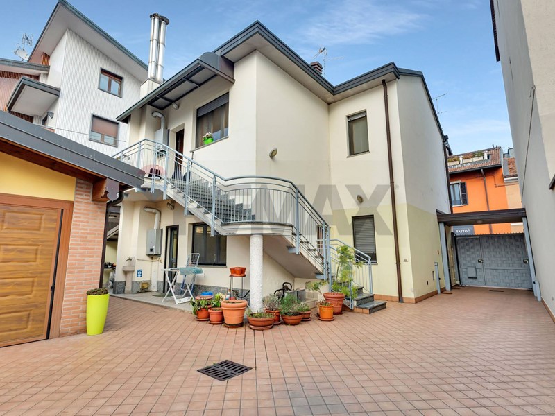 Trilocale in Vendita a Opera, 249'000&euro;, 97 m²