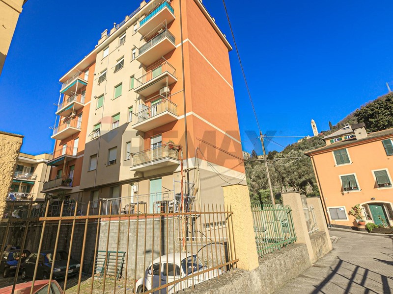 Appartamento in Vendita a Genova, 90'000&euro;, 59 m²