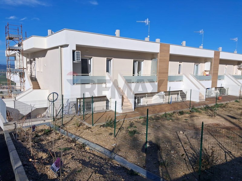 Quadrilocale in Vendita a Matera, 299'000&euro;, 160 m²