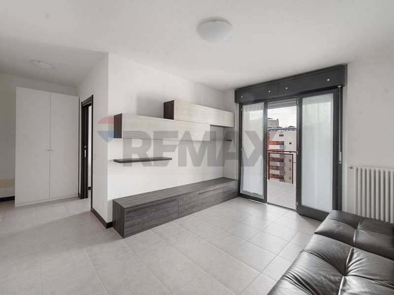 Bilocale in Affitto a Milano, 1'200&euro;, 69 m²