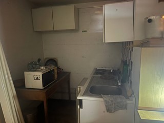 Trilocale in Vendita a Viareggio, 25'000&euro;, 53 m²