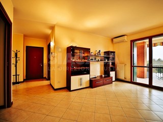 Quadrilocale in Vendita a Agrate Brianza, 274'000&euro;, 115 m²