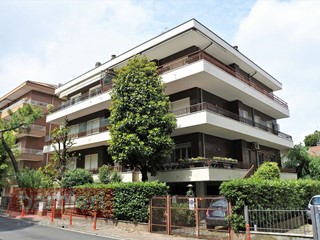 Trilocale in Affitto a Cervia, 80 m²