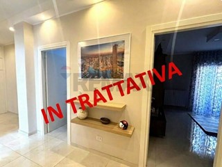 Quadrilocale in Vendita a Trani, 175'000&euro;, 103 m²