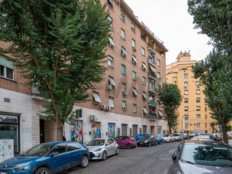 Quadrilocale in Vendita a Roma, 479'000&euro;, 110 m²