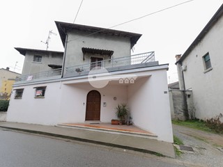 Bilocale in Vendita a Gambara, 88'000&euro;, 70 m²