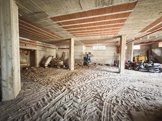 Appartamento in Vendita a Santa Maria Capua Vetere, 200'000&euro;, 260 m², con Box