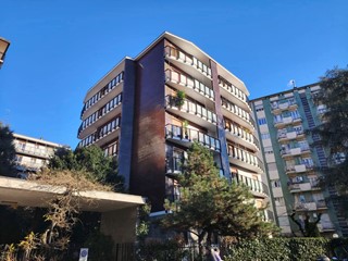 Bilocale in Vendita a Milano, 295'000&euro;, 74 m², arredato