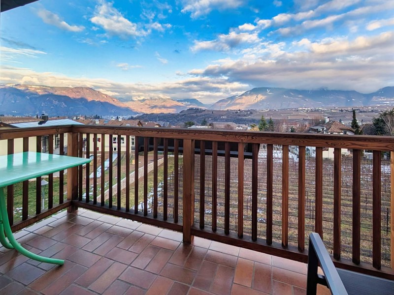 Trilocale in Vendita a Appiano sulla strada del vino, 100.7, arredato