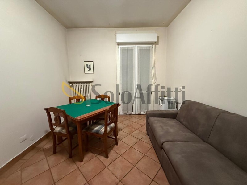 Appartamento in Affitto a Modena, 670&euro;, 70 m², arredato