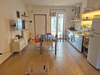 Trilocale in Affitto a Montesilvano, zona Via Chieti, 720&euro;, 79 m², arredato