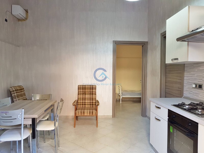Bilocale in Affitto a Catanzaro, zona Lungomare, 450&euro;, 50 m², arredato