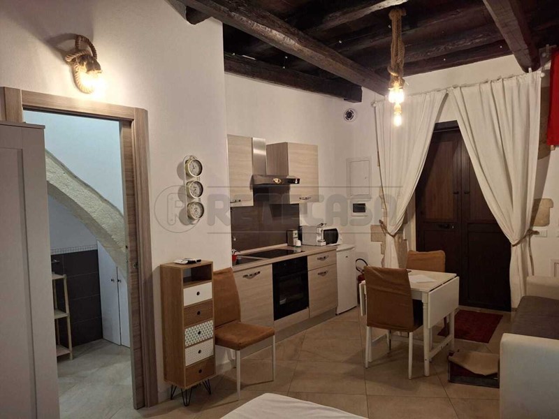 Trilocale in Vendita a Siracusa, 260'000&euro;, 114 m², arredato