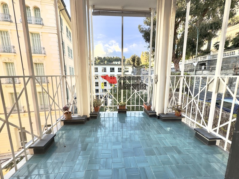 Trilocale in Vendita a Sanremo, 450'000&euro;, 110 m²