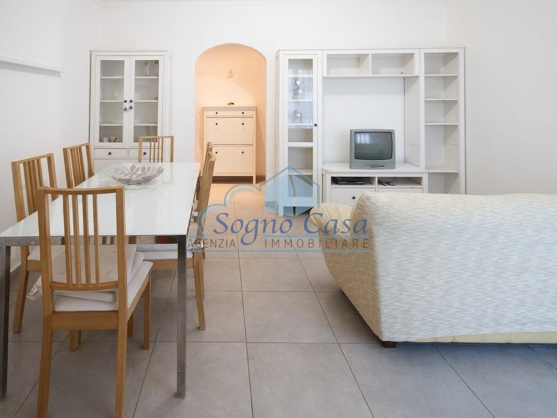 Quadrilocale in Vendita a Luni, zona Luni Mare, 150'000&euro;, 70 m², arredato