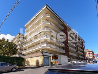 Appartamento in Vendita a Tremestieri Etneo, 265'000&euro;, 170 m²