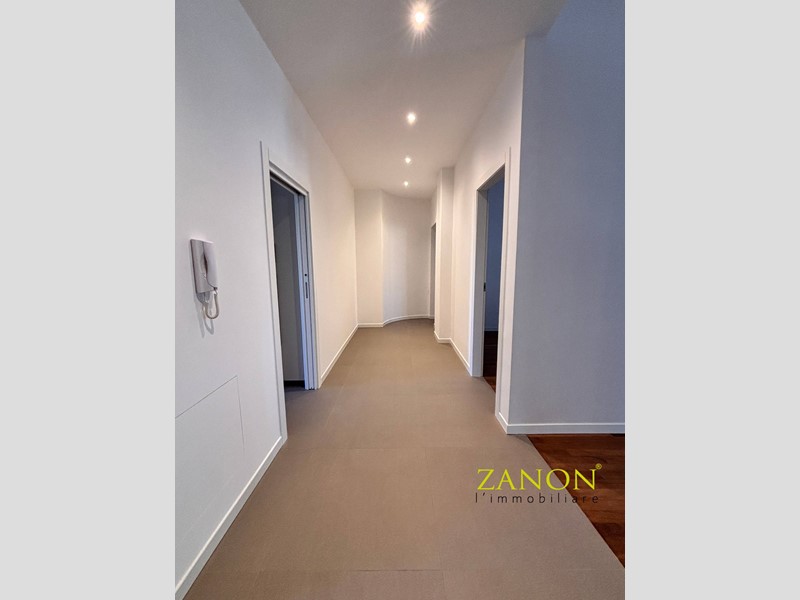 Appartamento in Affitto a Gorizia, 870&euro;, 126 m²