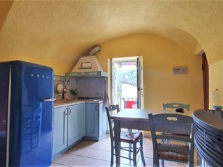 Trilocale in Vendita a Ventimiglia, 69'000&euro;, 60 m²