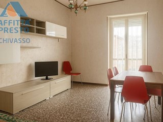 Bilocale in Vendita a Chivasso, 65'000&euro;, 63 m²