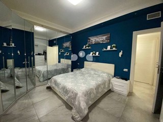 Quadrilocale in Vendita a Milano, 295'000&euro;, 104 m²