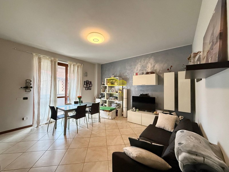 Trilocale in Vendita a Canonica d'Adda, 145'000&euro;, 85 m²