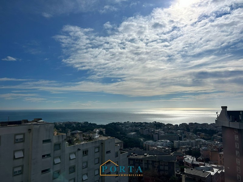 Quadrilocale in Vendita a Genova, 349'000&euro;, 101 m²