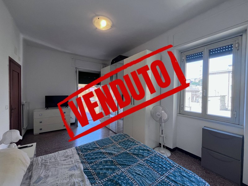 Appartamento in Vendita a Genova, 89'000&euro;, 80 m²