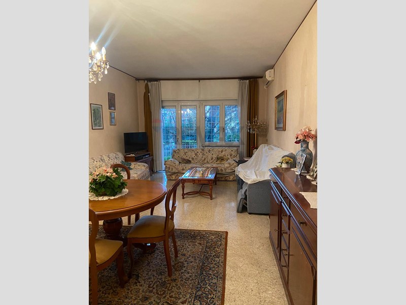 Quadrilocale in Vendita a Roma, 489'000&euro;, 137 m²