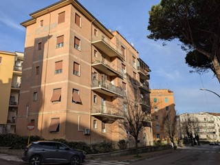Quadrilocale in Vendita a Colleferro, 100'000&euro;, 115 m²