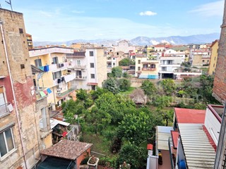 Bilocale in Vendita a Acerra, 90'000&euro;, 100 m²