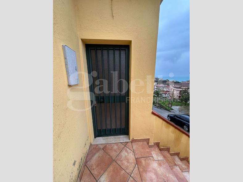 Bilocale in Vendita a Belvedere Marittimo, 35'000&euro;, 42 m²