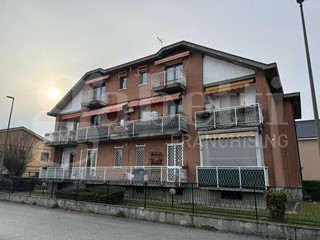 Quadrilocale in Vendita a Beinasco, 249'000&euro;, 139 m², con Box