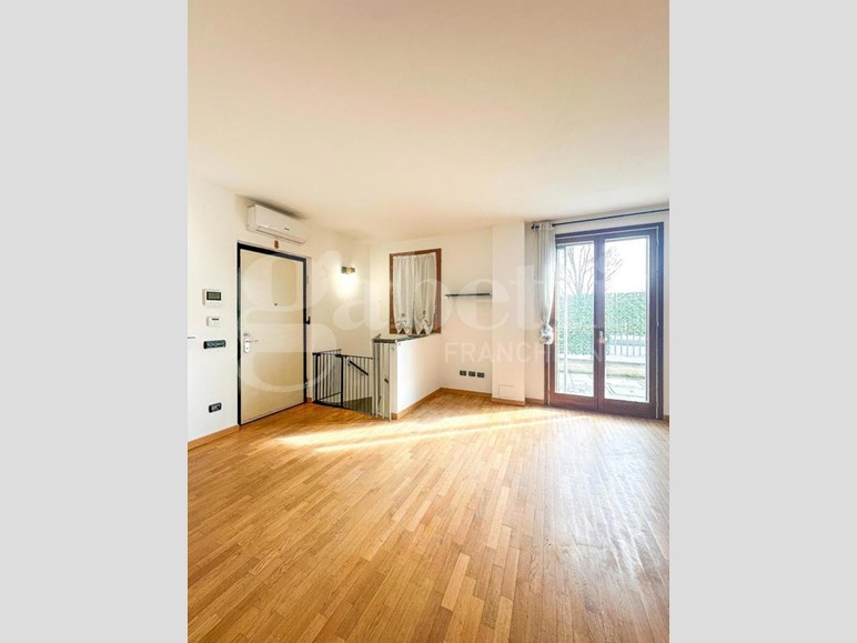 Trilocale in Vendita a Cologno Monzese, 248'000&euro;, 102 m², con Box