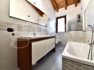 Trilocale in Vendita a Monza, 260'000&euro;, 102 m²