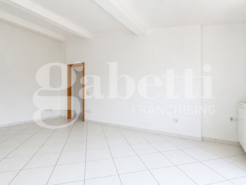Trilocale in Vendita a Mugnano di Napoli, 189'000&euro;, 80 m², con Box