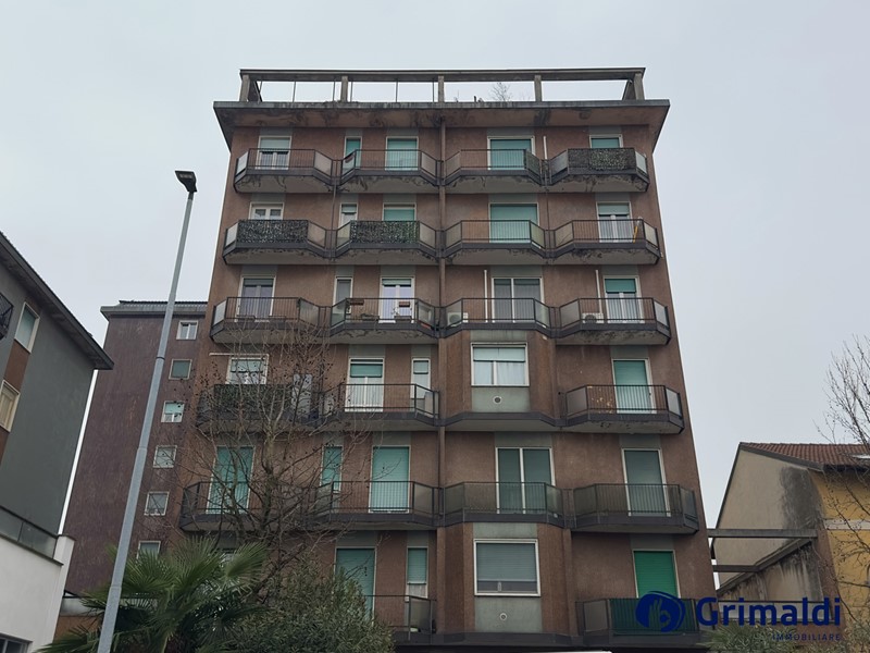 Bilocale in Vendita a Inveruno, 72'000&euro;, 70 m²