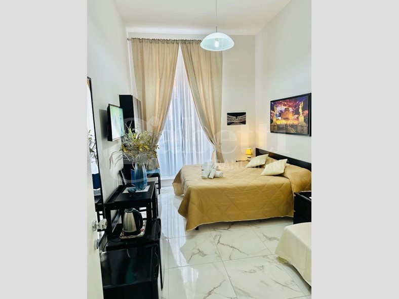 Trilocale in Vendita a Roma, 390'000&euro;, 87 m²