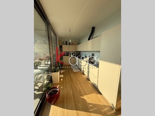 Appartamento in Vendita a Vicenza, 222 m², con Box