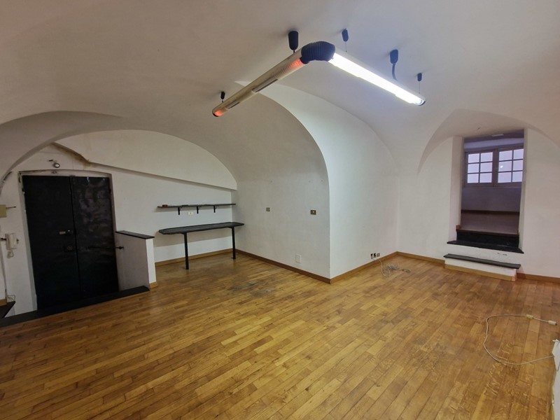 Appartamento in Vendita a Genova, zona Centro Storico, 165'000&euro;, 108 m²