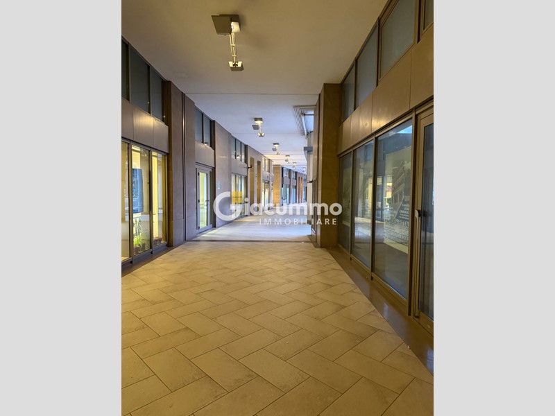 Quadrilocale in Affitto a Potenza, 650&euro;, 68 m², arredato, con Box