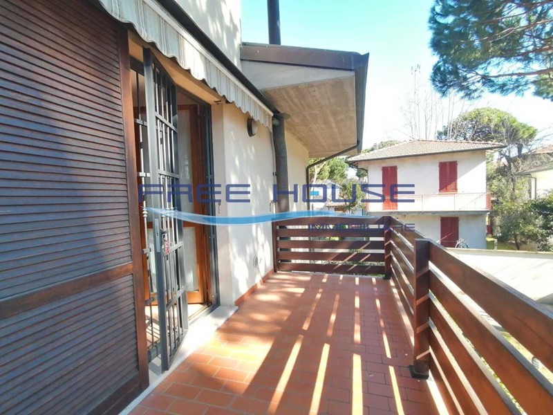 Quadrilocale in Affitto a Cervia, zona Lungomare, 2'200&euro;, 70 m², arredato
