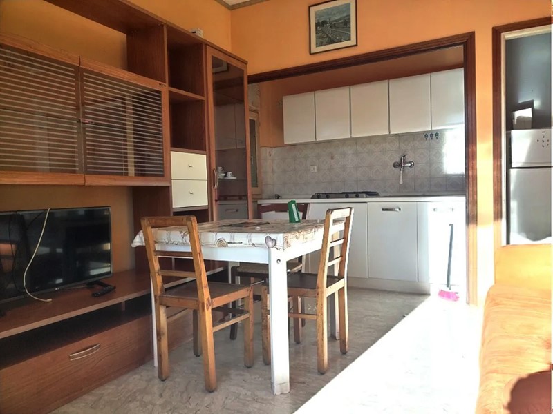 Bilocale in Vendita a Loano, zona Olivette, 180'000&euro;, 45 m², arredato