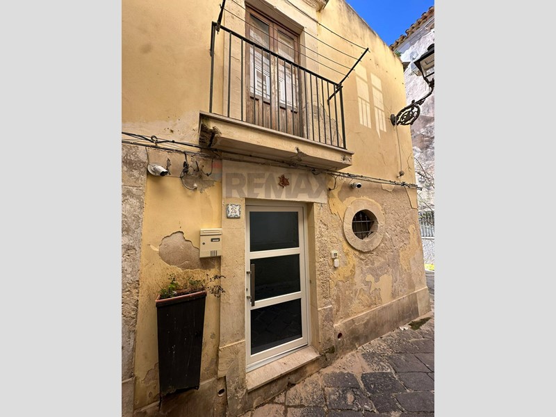 Monolocale in Vendita a Siracusa, 79'000&euro;, 30 m²