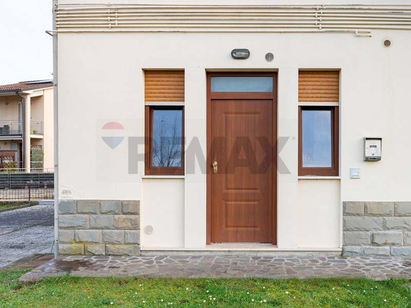 Bilocale in Vendita a Bucine, 67'000&euro;, 45 m²