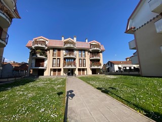 Trilocale in Vendita a Gallarate, 180'000&euro;, 75 m²