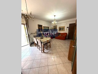 Trilocale in Vendita a Offida, 110'000&euro;, 97 m²