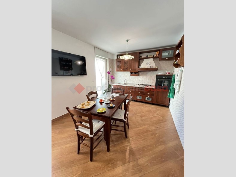 Trilocale in Vendita a Bari, 250'000&euro;, 113 m²